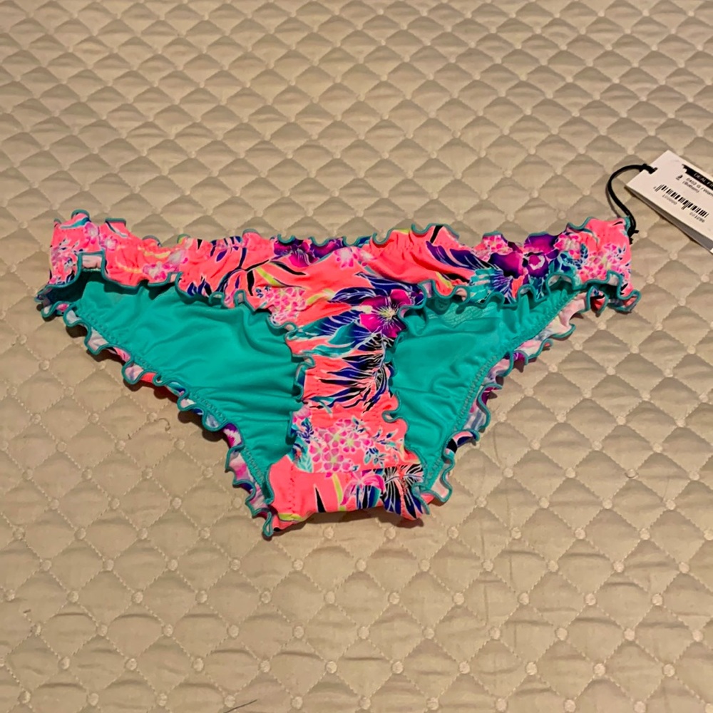 Shade and Shore Tropical Scrunch Bikini Bottom  🌴